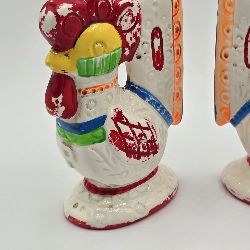 Old Chicken Collectible Set Of‎ Vintage Rooster Salt & Pepper Shakers LEGO